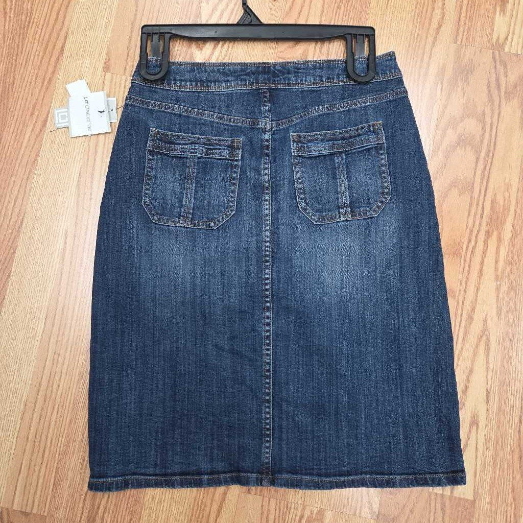 New Liz Claiborne Skirt