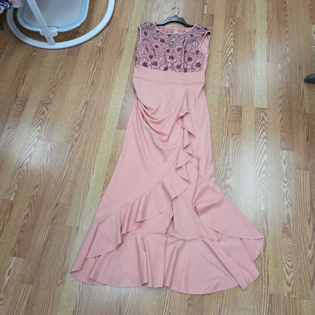 New Vfshow Dress