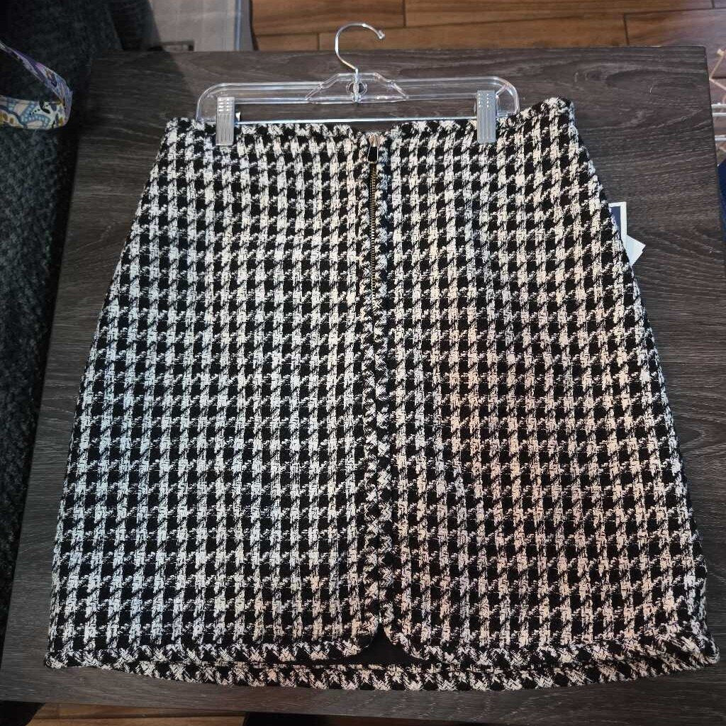New Maison d' Amelie Skirt