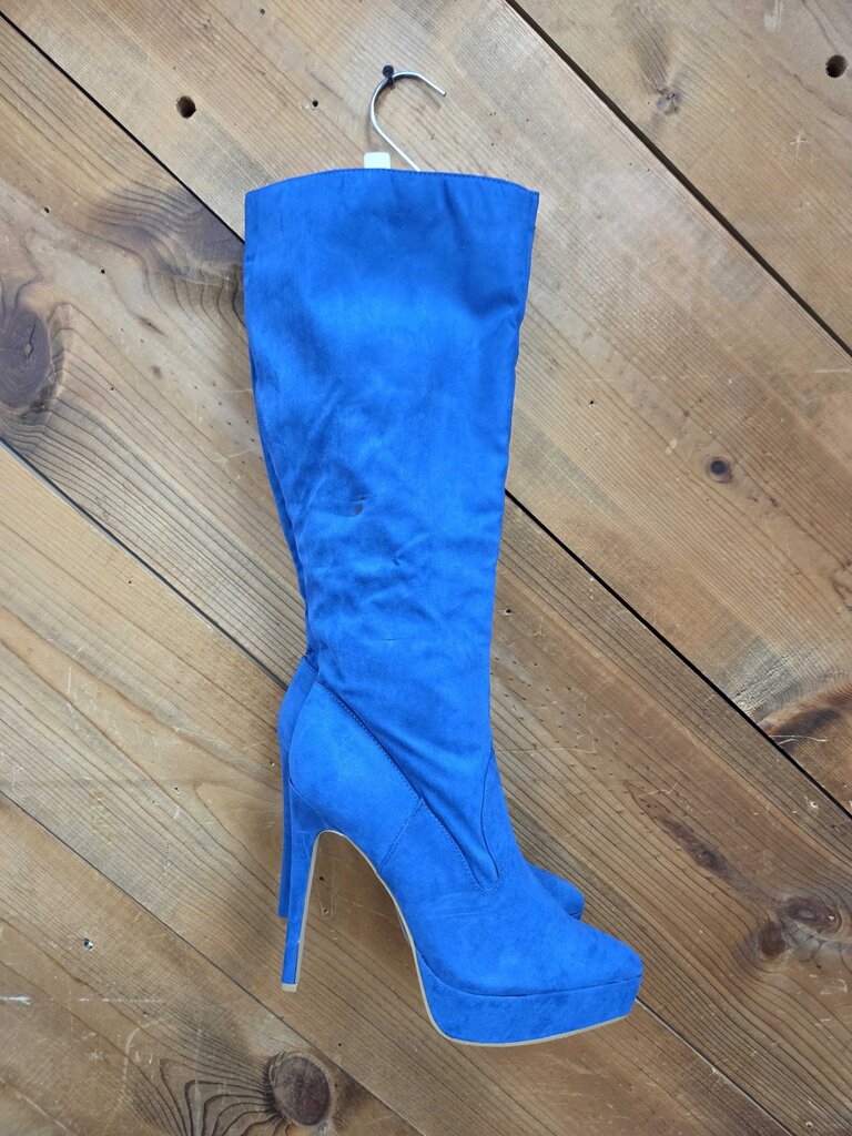 New Shoe Dazzle Boots