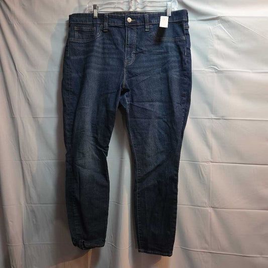 Gap Jeans
