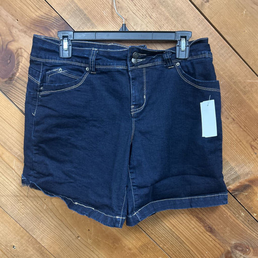 Royalty WannaBettaButt Shorts