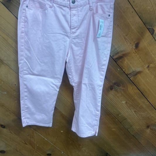 St. John's Bay Capri