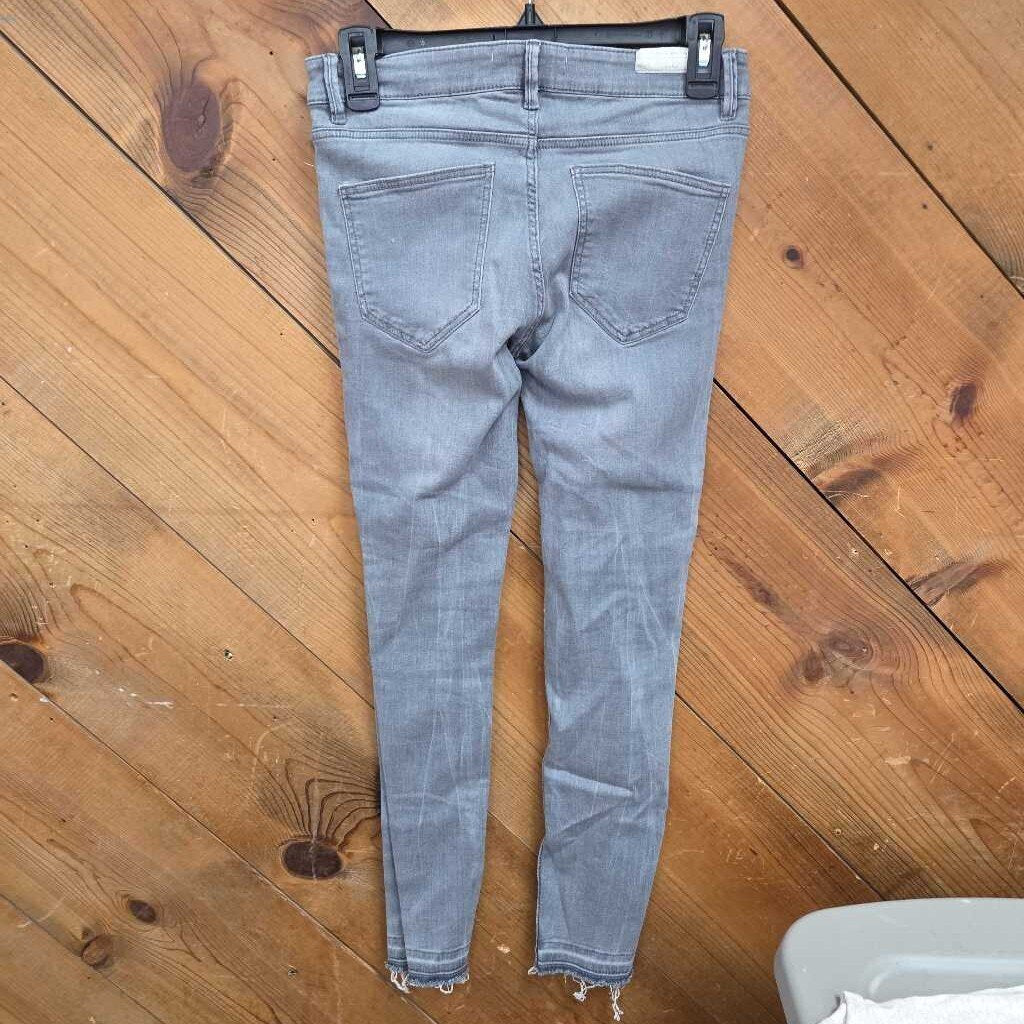 Zara Jeans