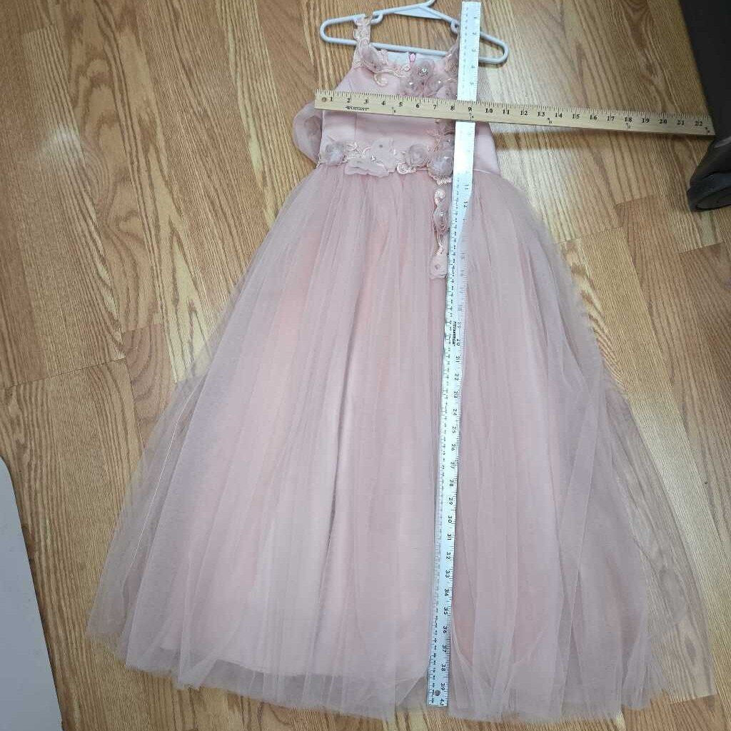 New Pariltim Dress