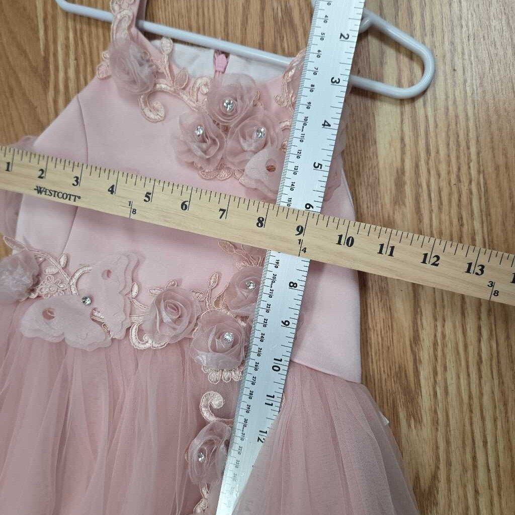 New Pariltim Dress