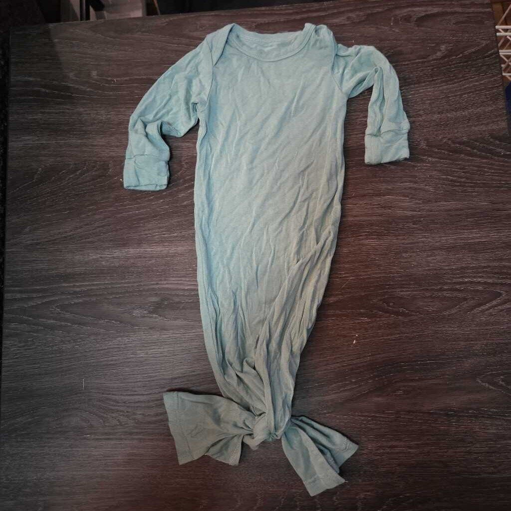 Whisling Willow Knotted Gown