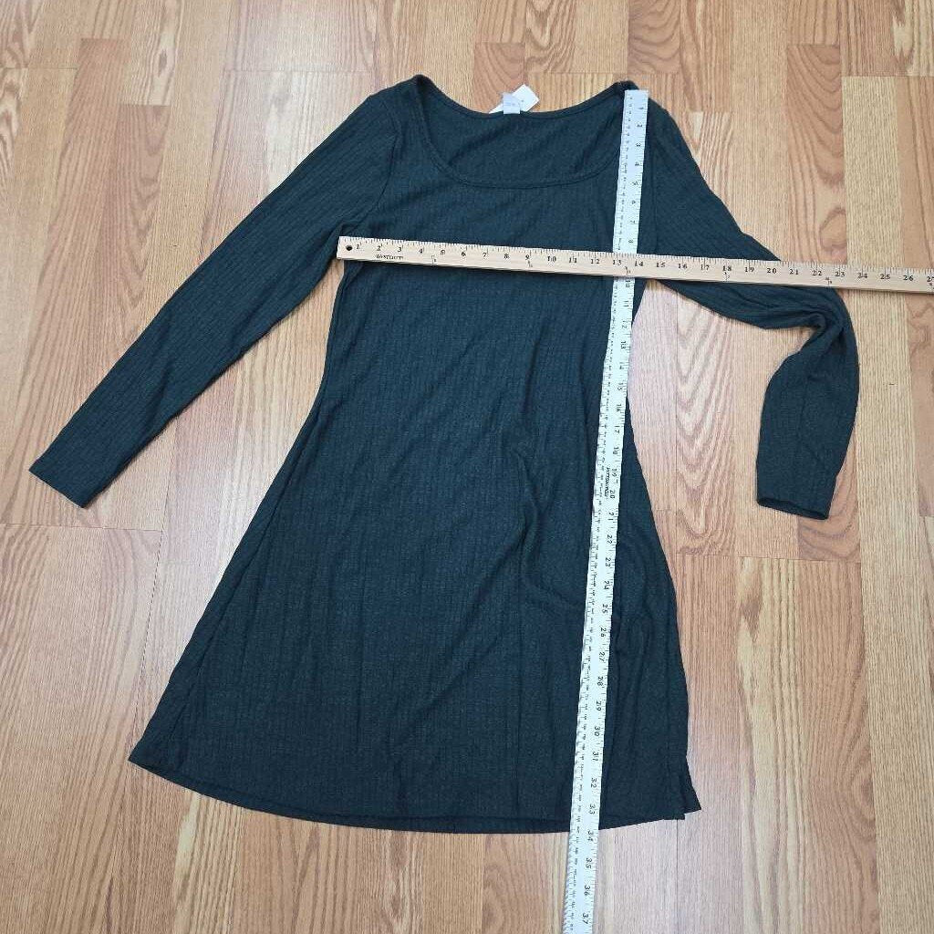 New Old Navy Dress
