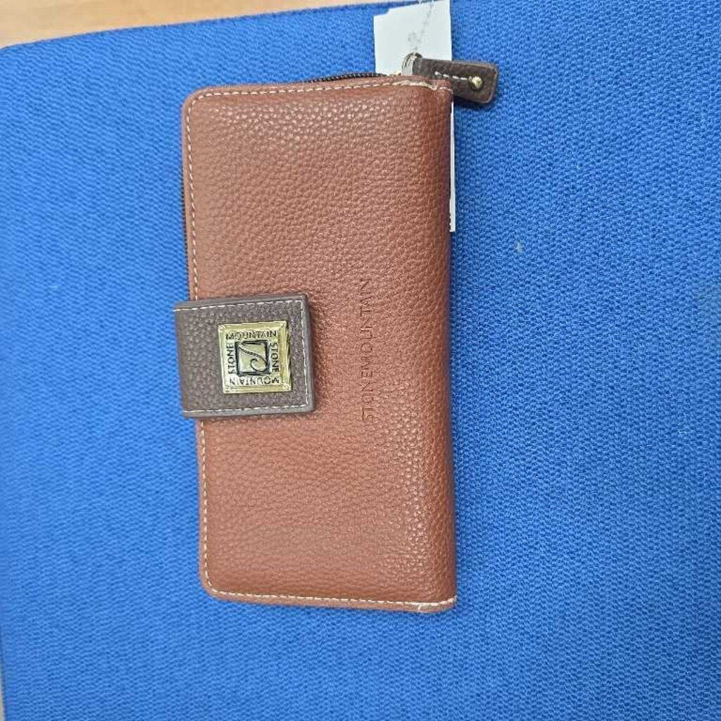 Stone Mountain Wallet