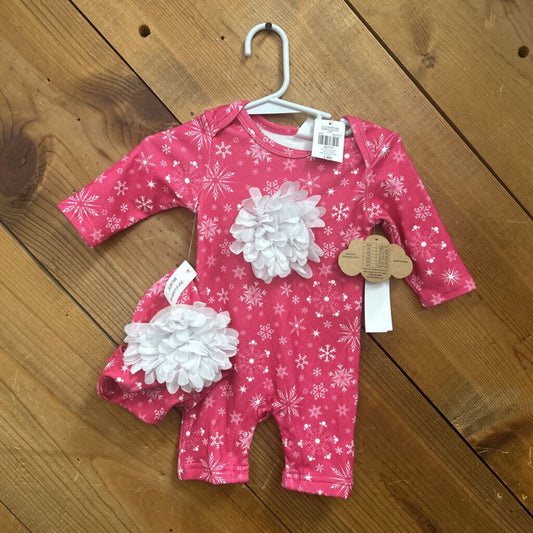 New Baby Essentials Crackerbarrell Exclusive 2pc Set