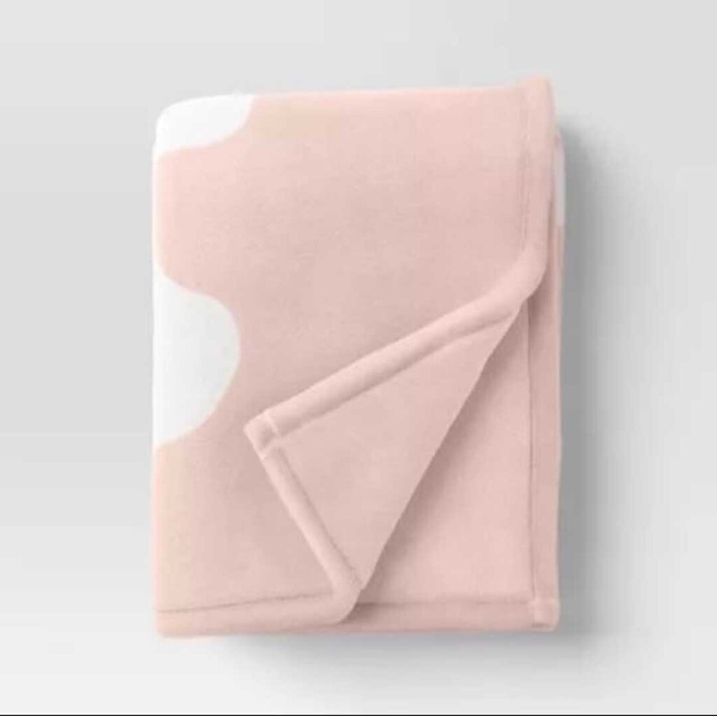 New Room Essentials Blanket