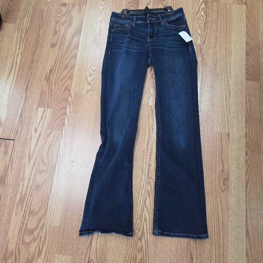 Buckle Jeans
