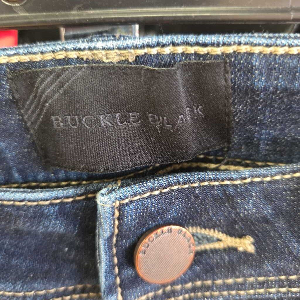 Buckle Jeans