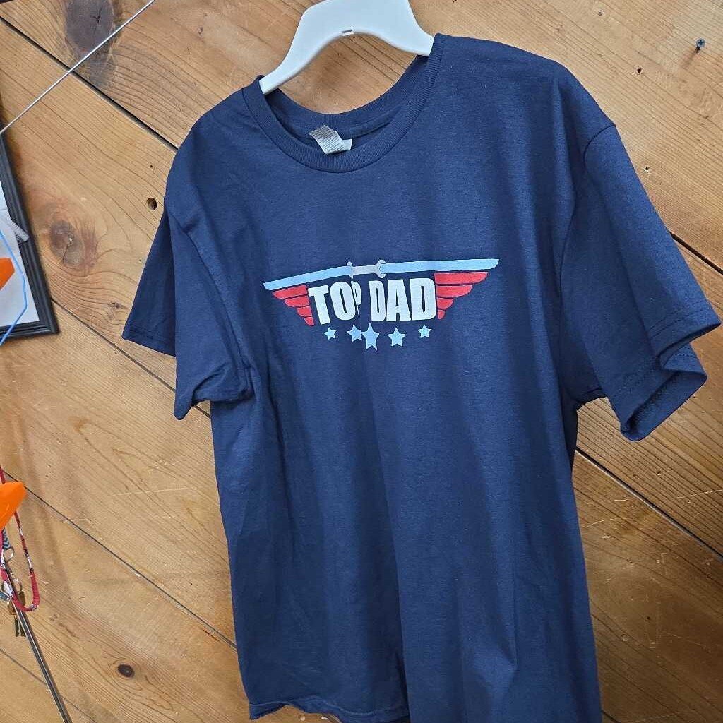 New Gildan Shirt