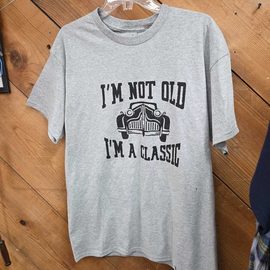 New Gildan Shirt