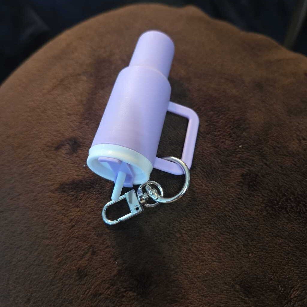 New Tumbler Keychain (opens)