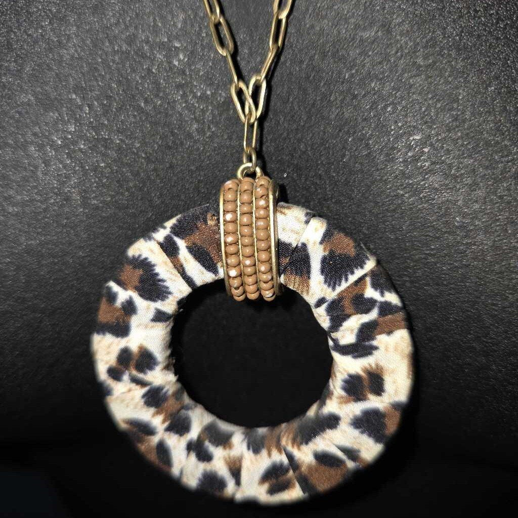 Vintage Animal Print Wrapped Pendant Necklace
