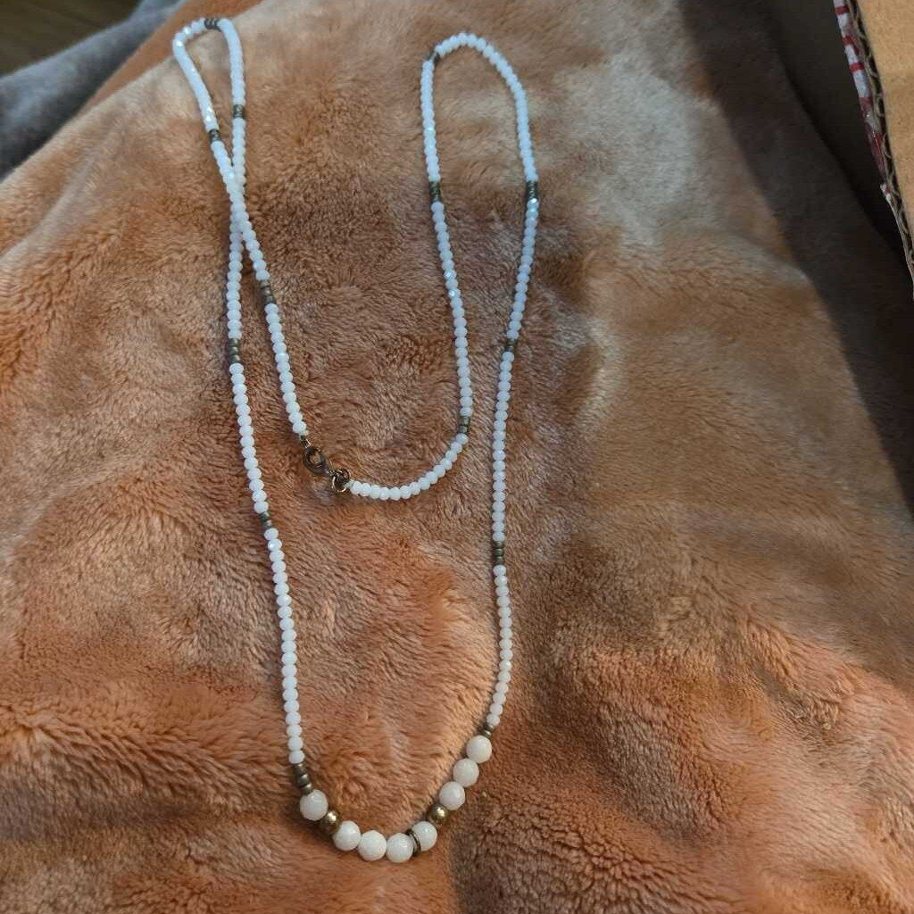 Loft Necklace