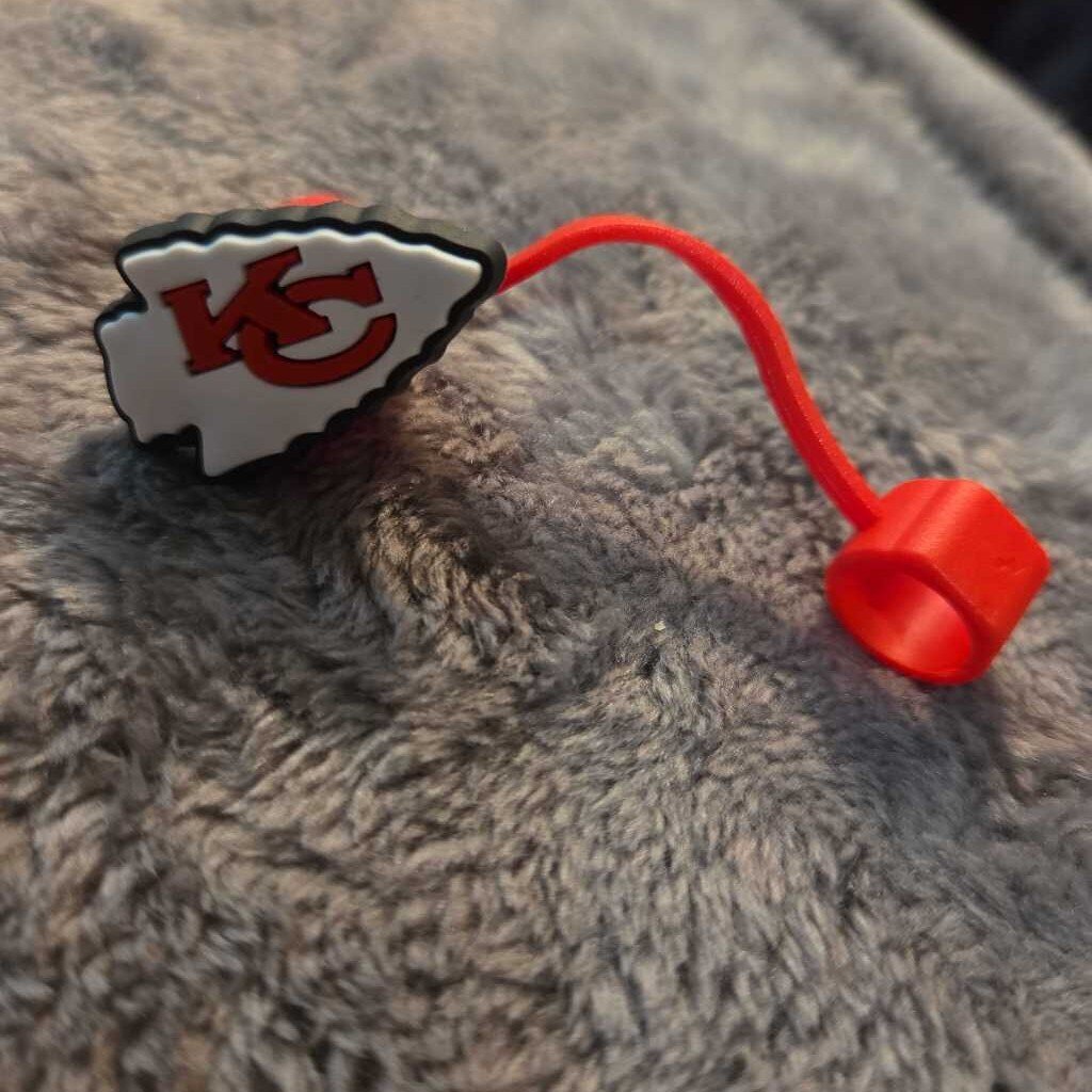 New KC Straw Topper