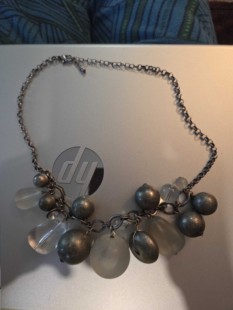 Vintage Chunky Beaded Necklace w/Frosted & Metallic Beads