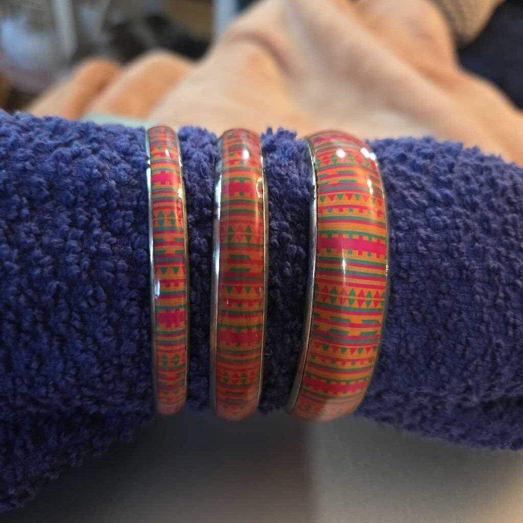Set of 3 Colorful Bangle Bracelets