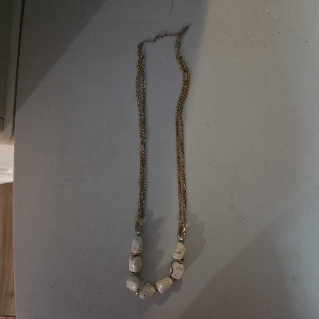 Kenneth Cole Vintage White Stone Bead Necklace w/Gold-Tone Chain