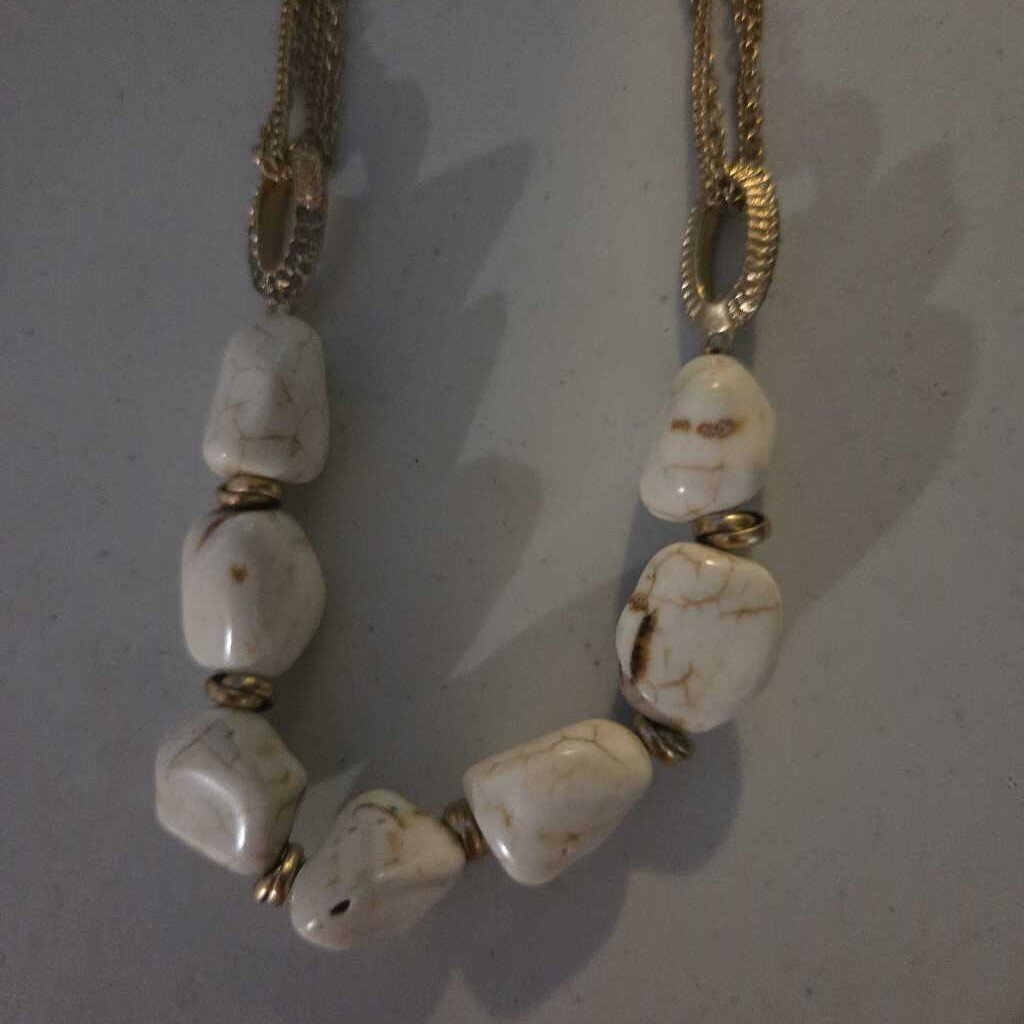 Kenneth Cole Vintage White Stone Bead Necklace w/Gold-Tone Chain