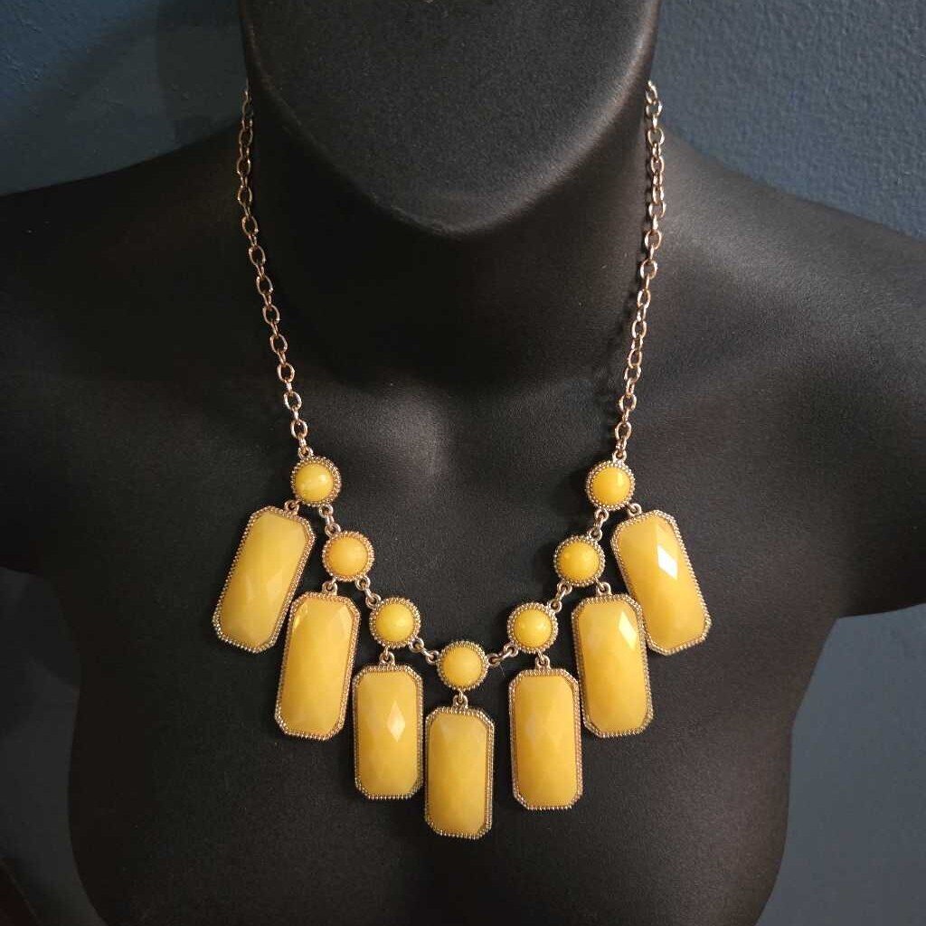 Vintage Statement Necklace with Faceted Stones