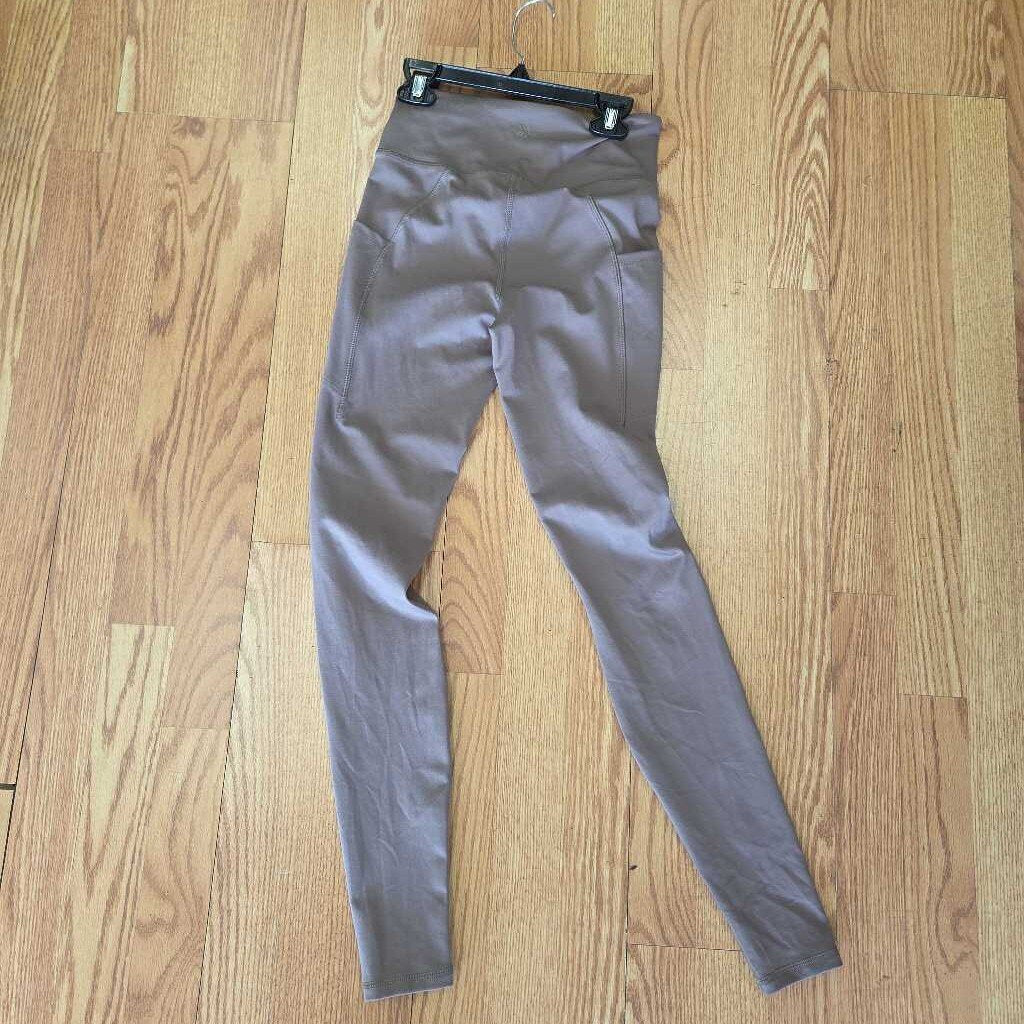 New All In Motion Leggings