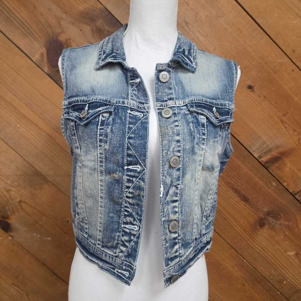 Wallflower Vest