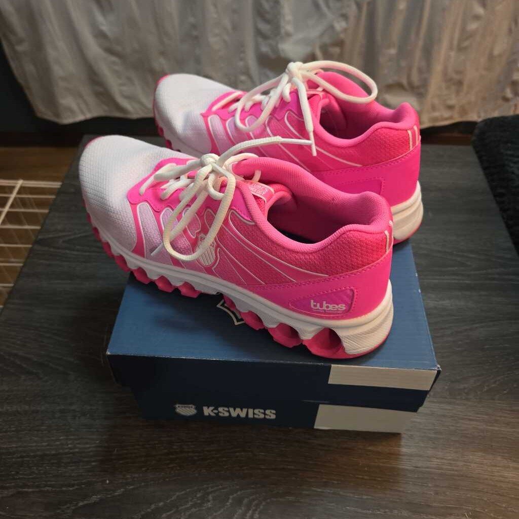 New K-Swiss Shoes