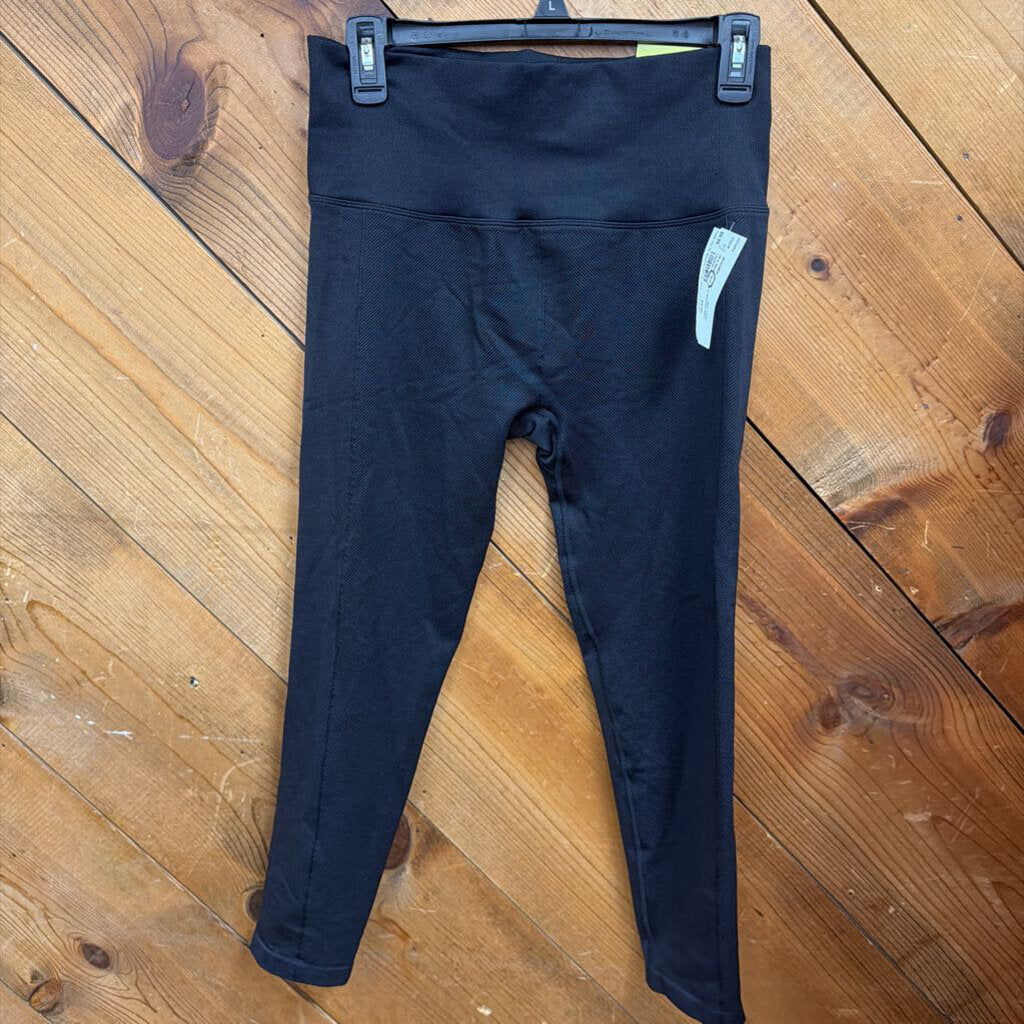 New All In Motion Leggings