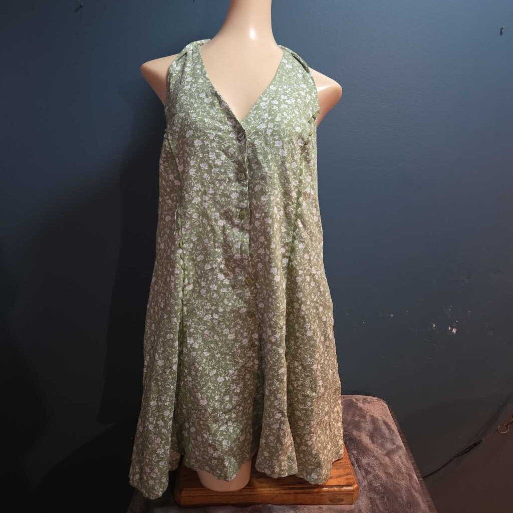 New Universal Thread Dress