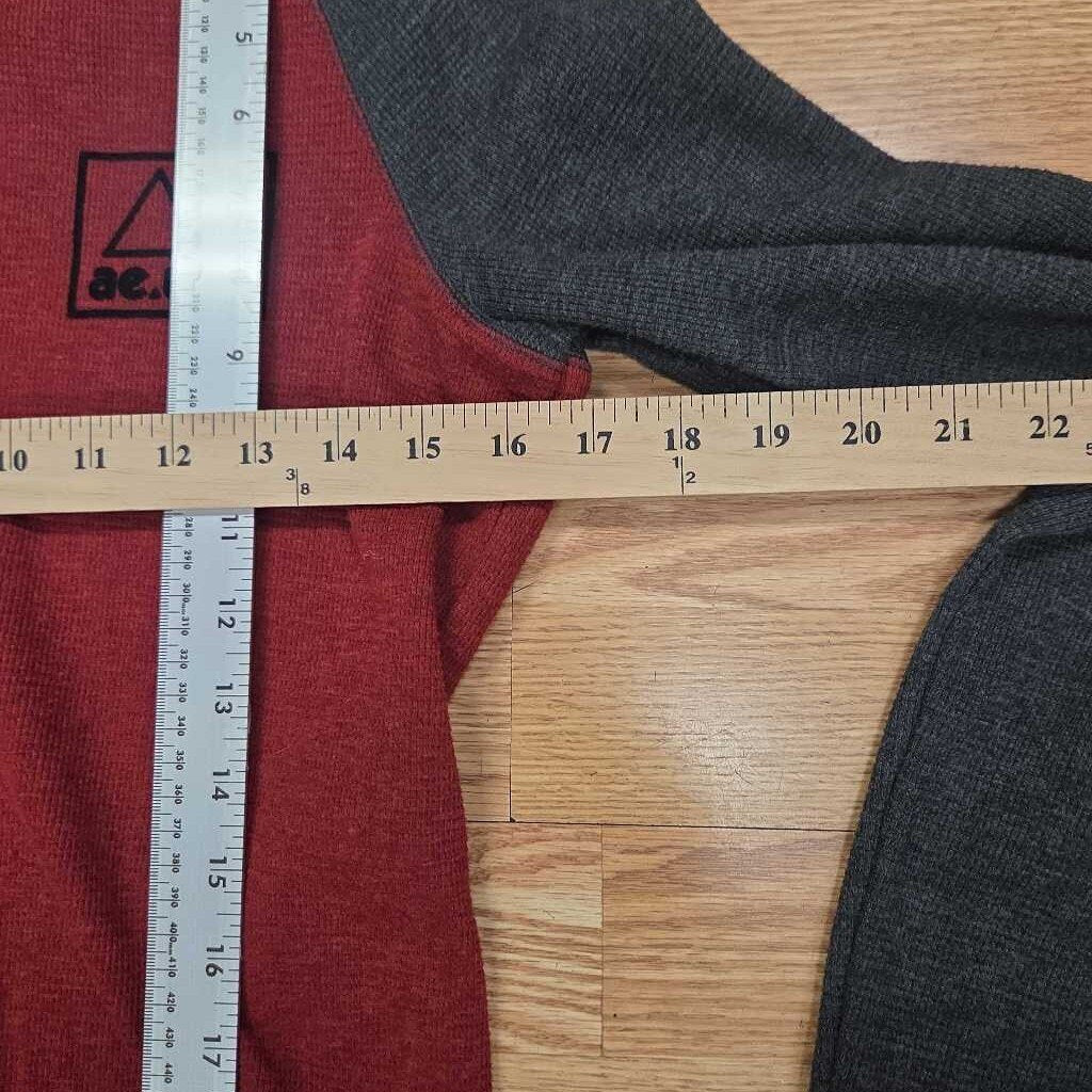 American Eagle Shirt