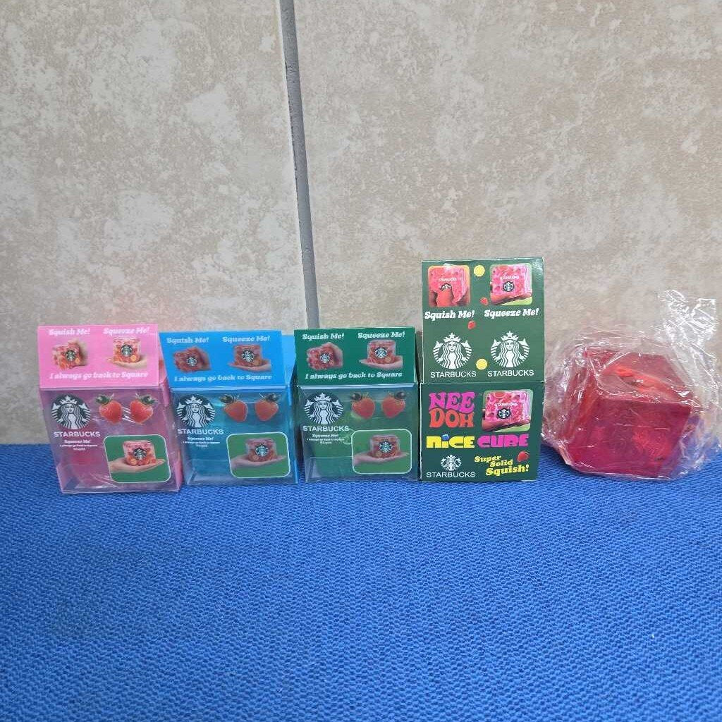 New Starbucks Cube