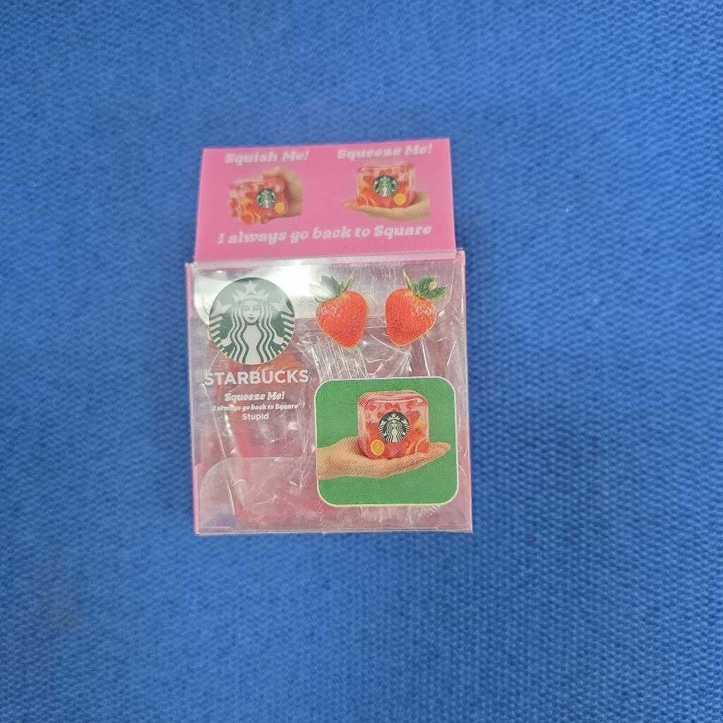 New Starbucks Cube
