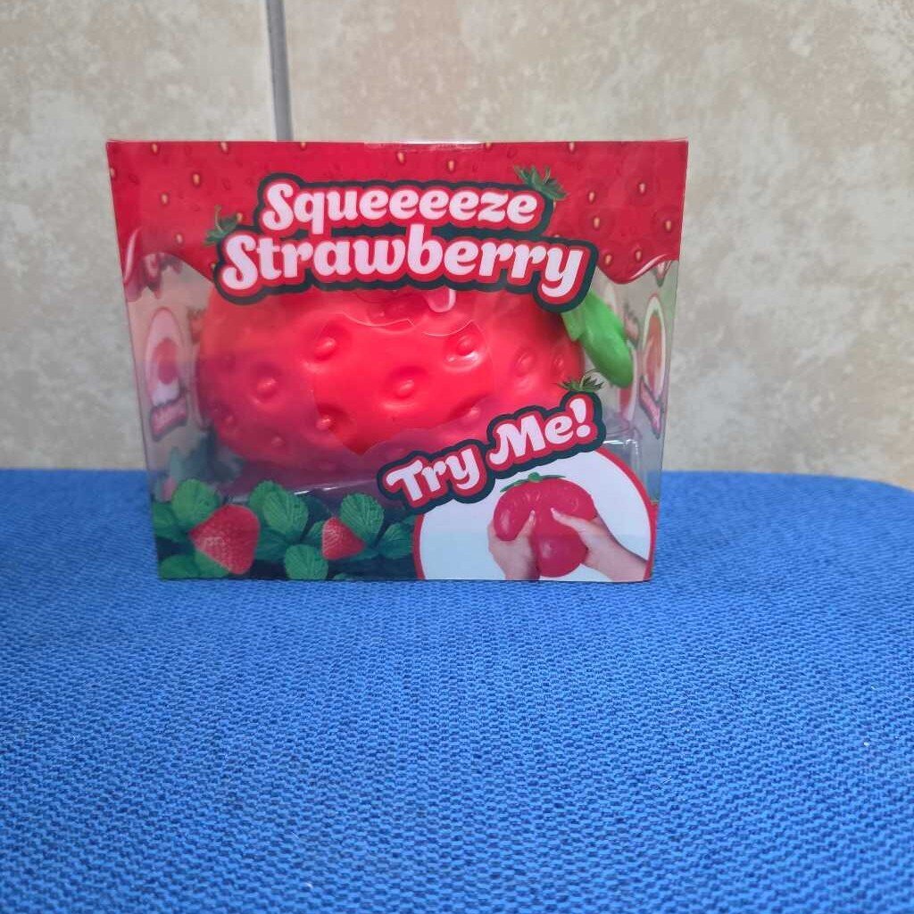 New Squeeeeze Strawberry Squishy