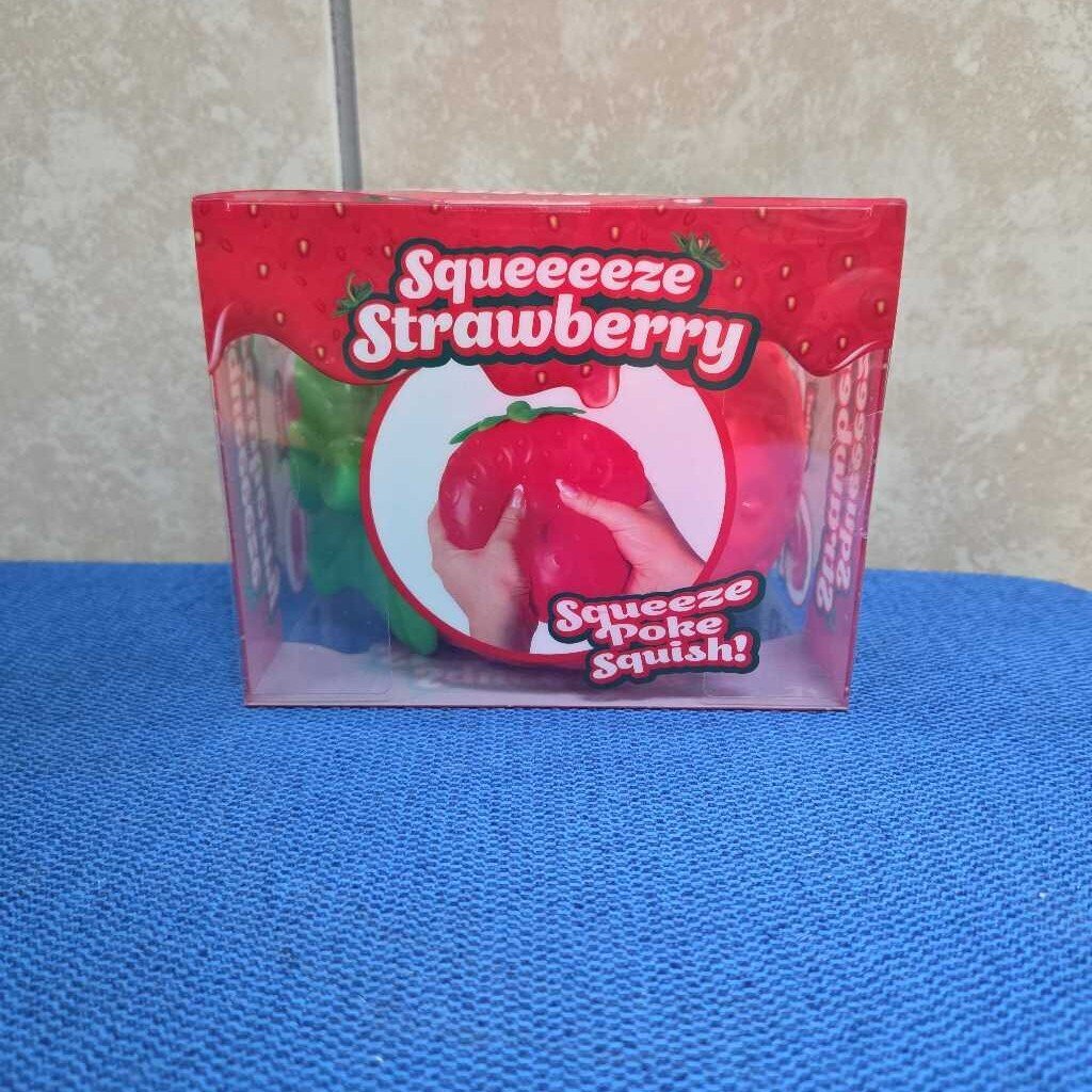 New Squeeeeze Strawberry Squishy