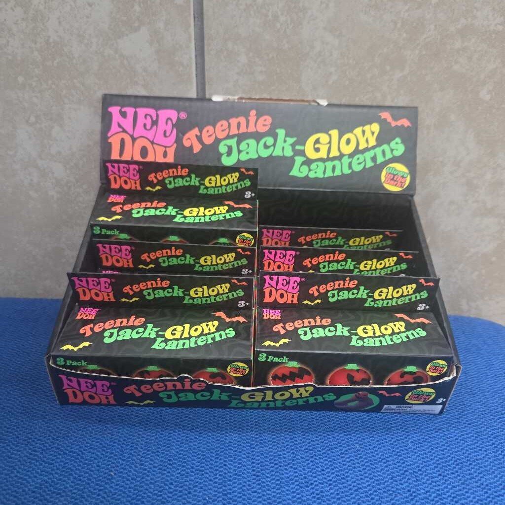 New Needoh Teenie Jack Glow Lanterns