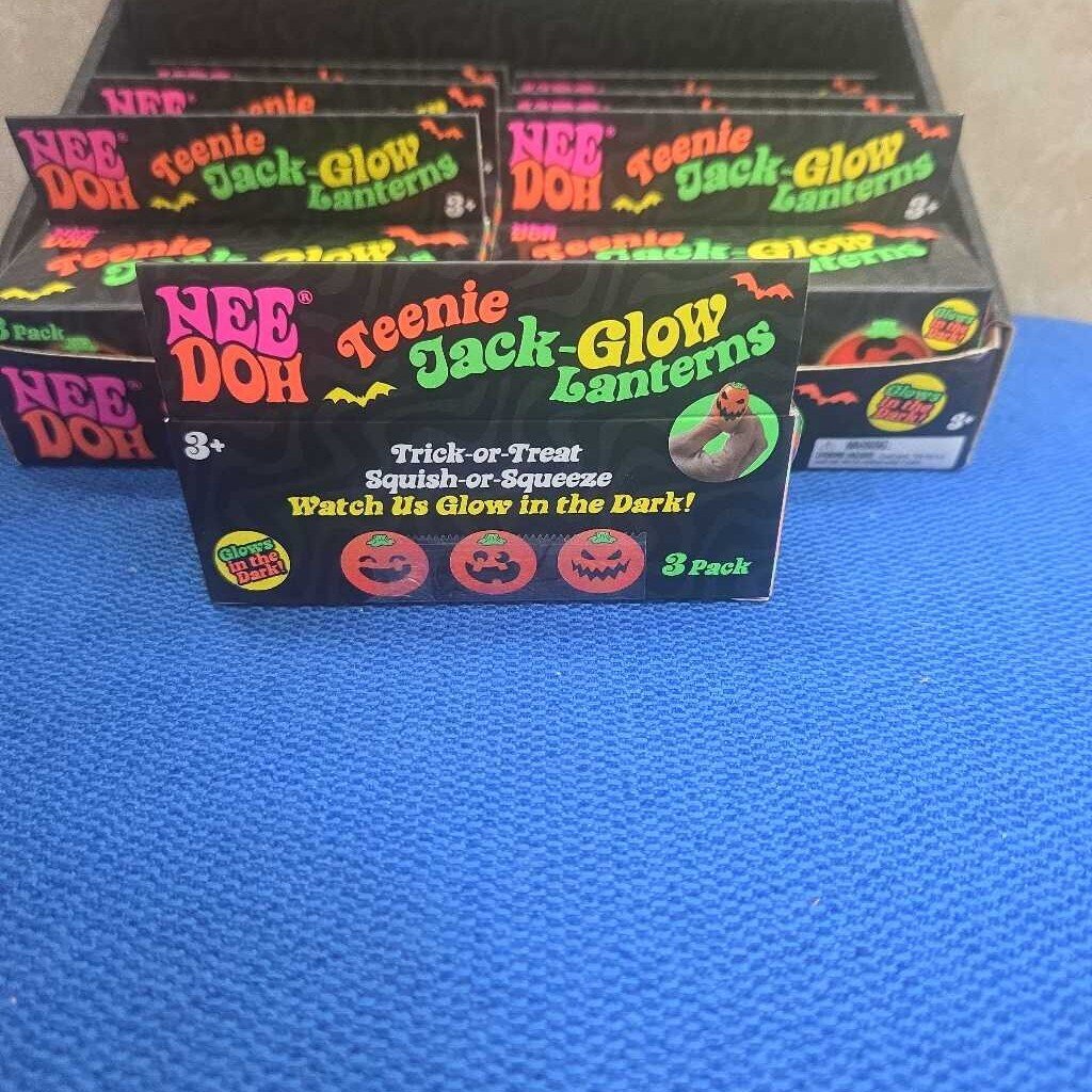 New Needoh Teenie Jack Glow Lanterns