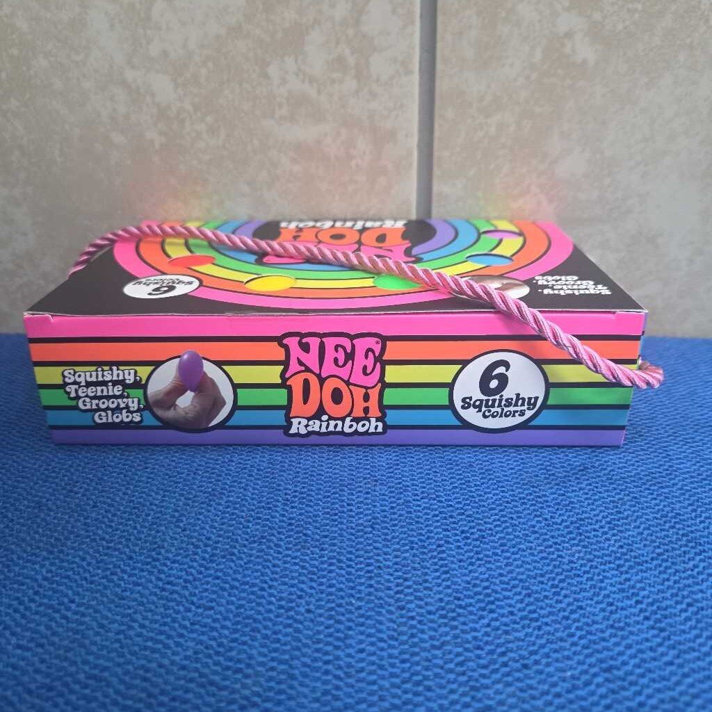 New Needoh Rainboh Squishy