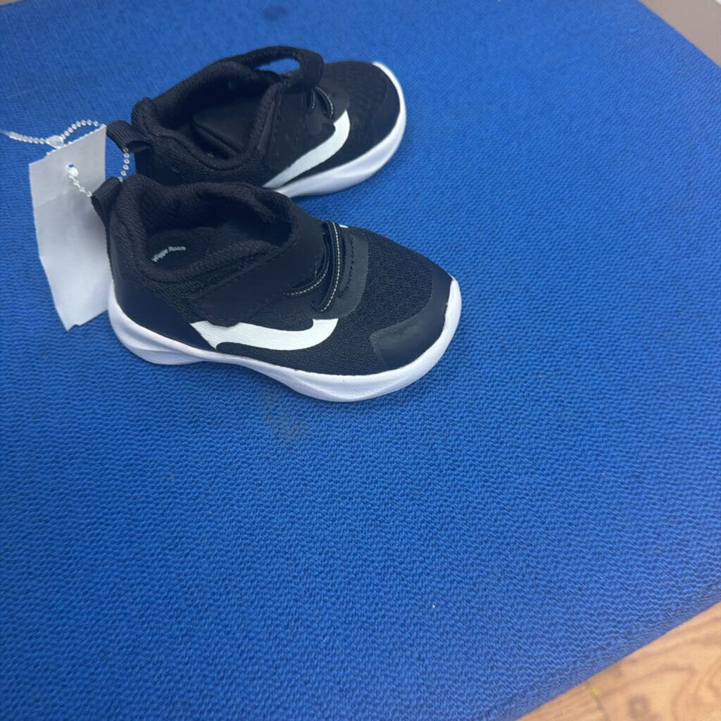 New Athletic Works Shoes