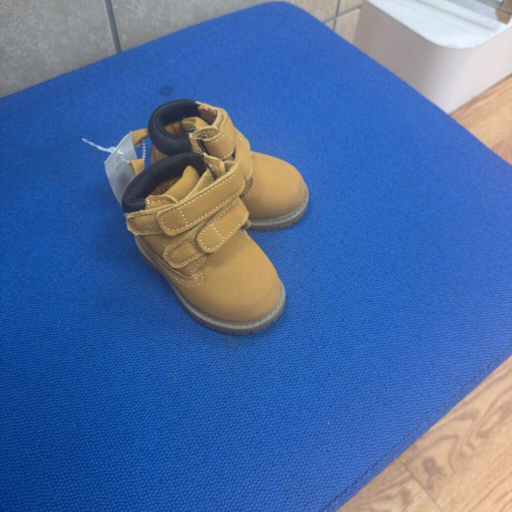 Wonder Nation Boots