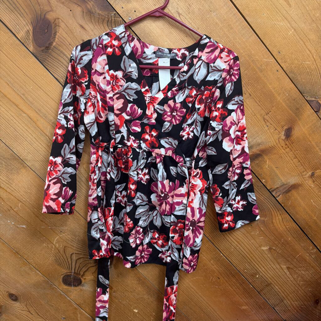 A Pea in The Pod Maternity Shirt
