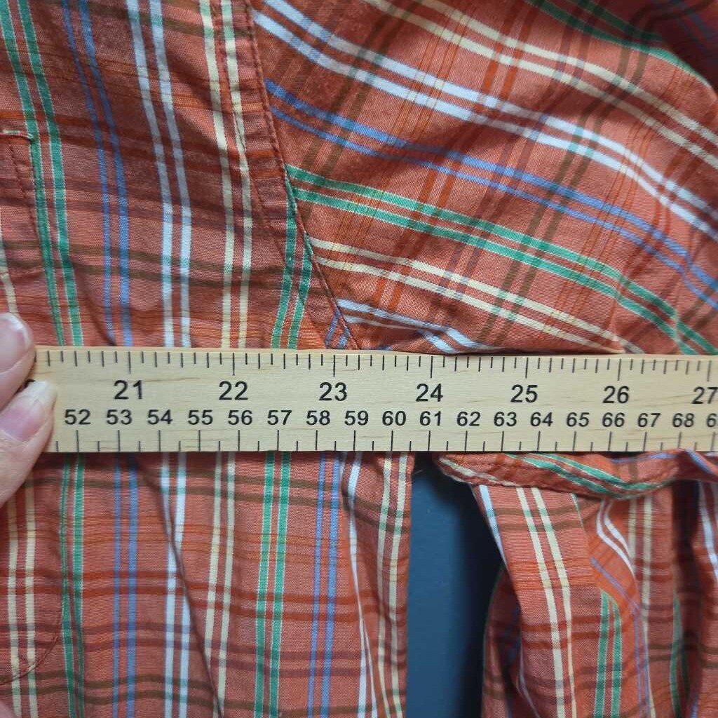 Ivy Crew Shirt
