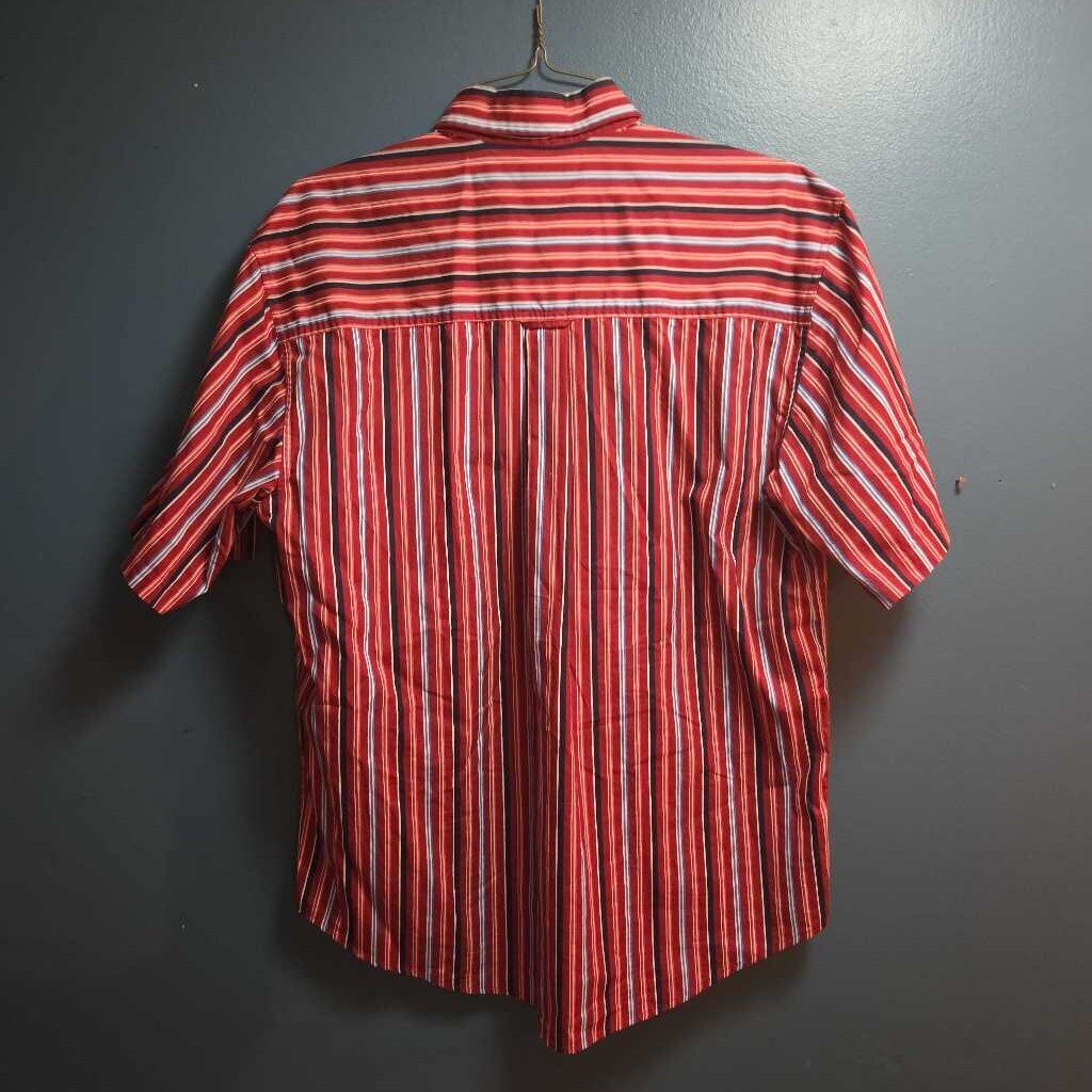 Ivy Crew Shirt