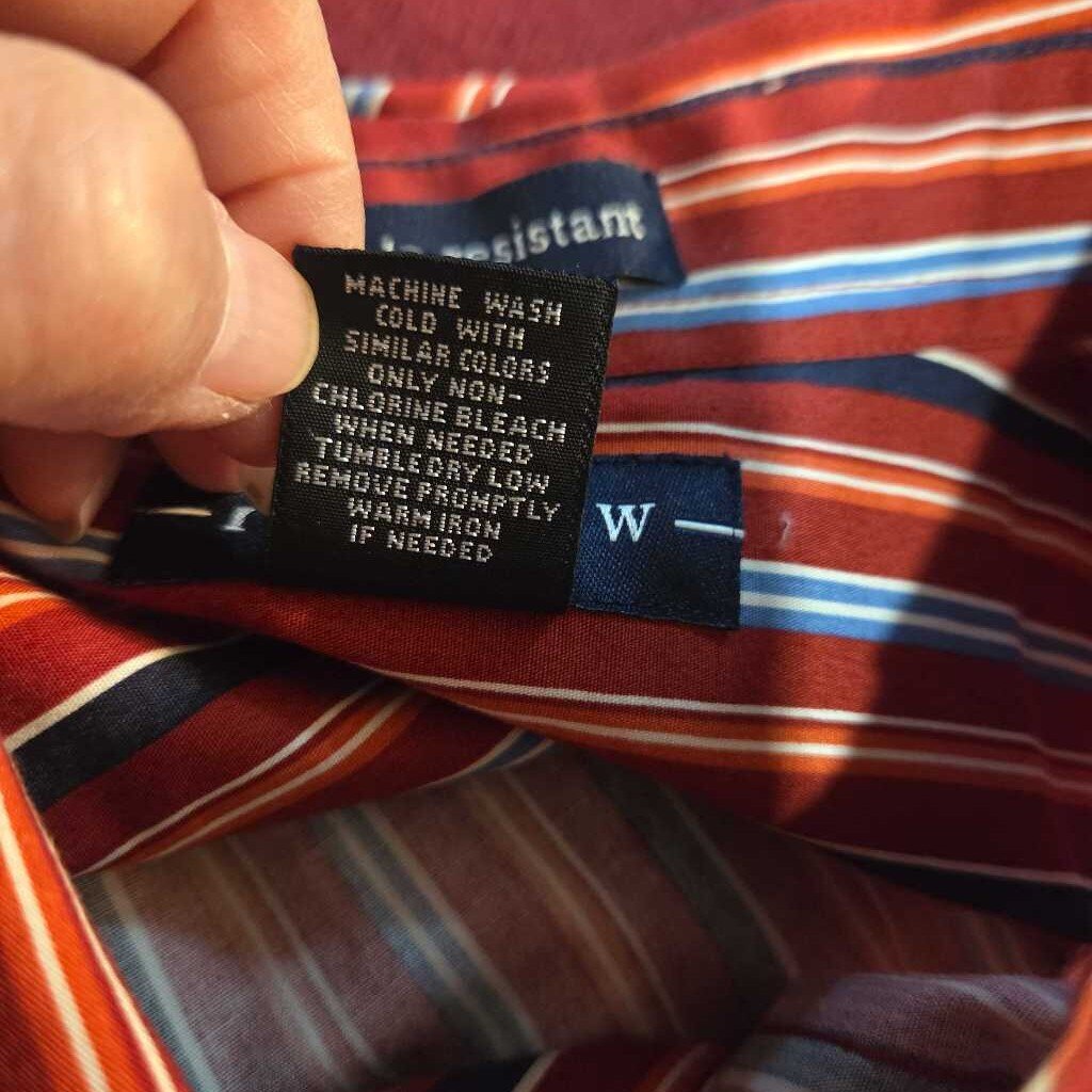Ivy Crew Shirt