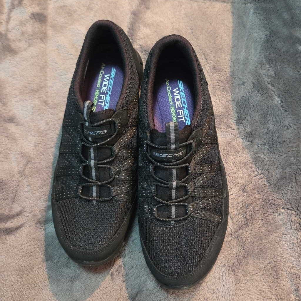 Ahtletic Works Shoes