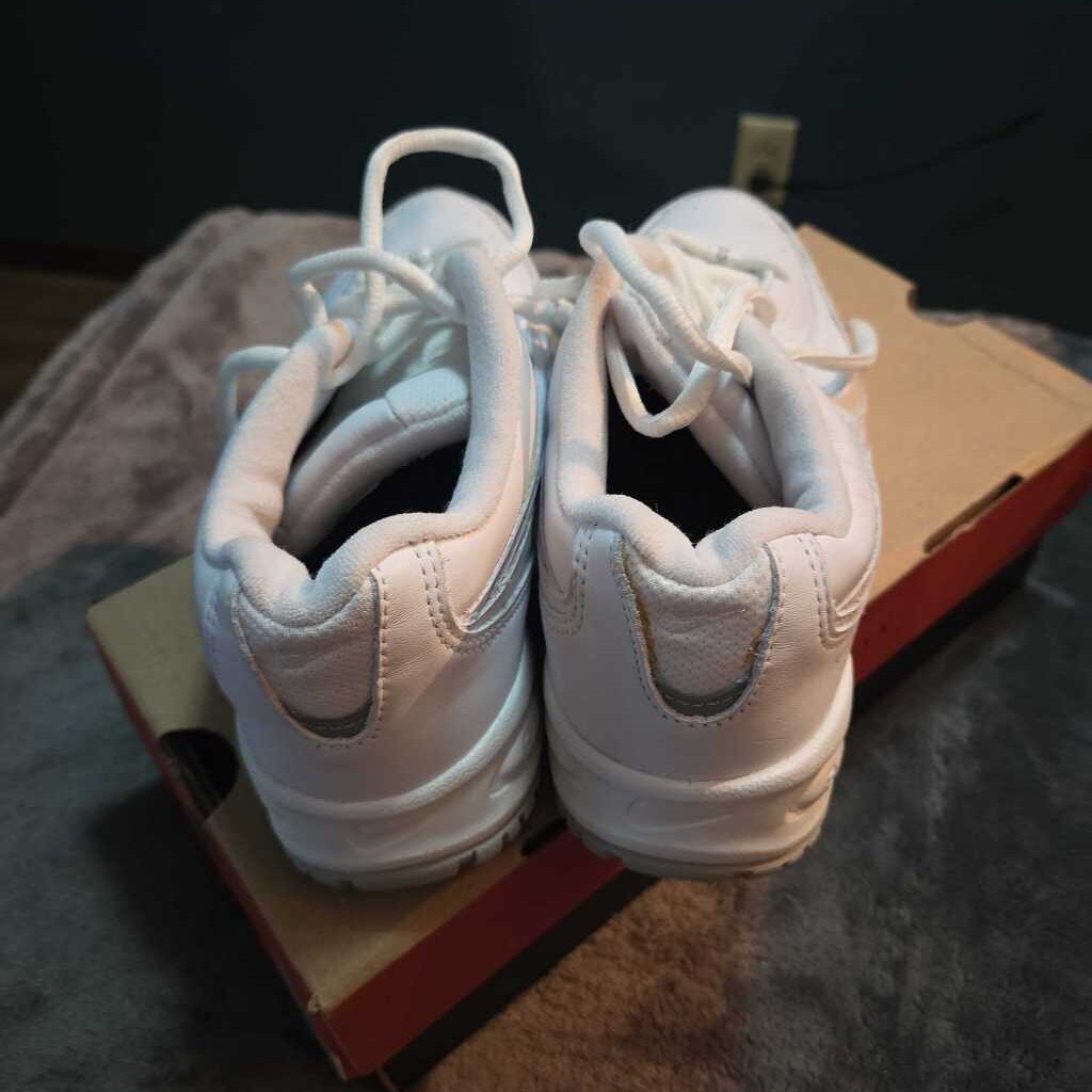 Nike Air Shoes WMNS Air Quintessential II